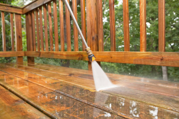 Best Pool Deck Cleaning  in Ellington, MO